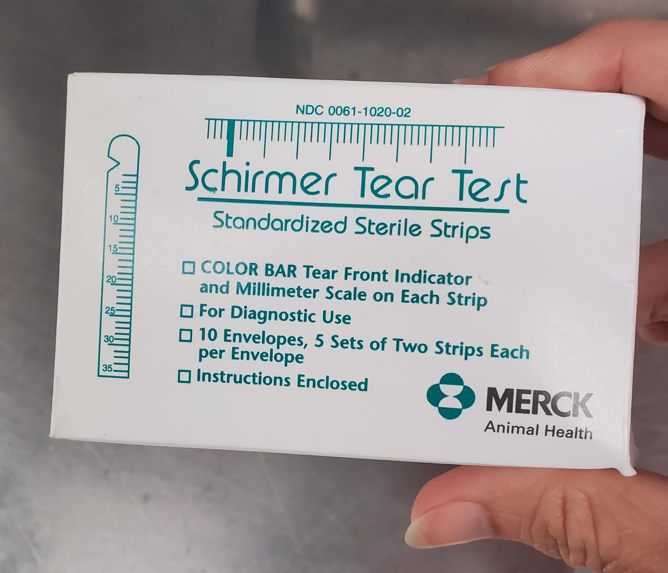 Schirmer Tear Test (STT)